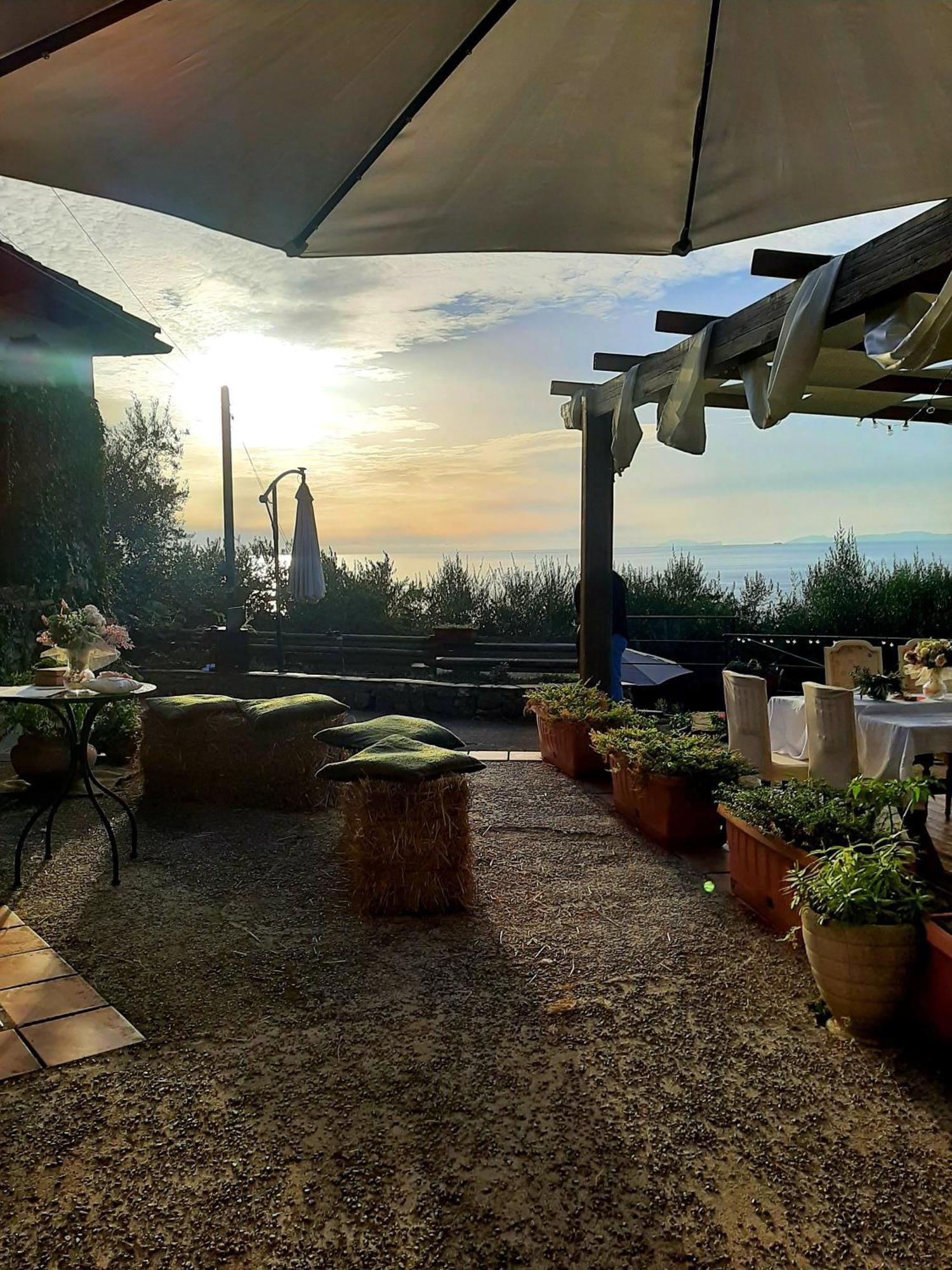 Dimora Acqua Del Fico Bed & Breakfast 3*